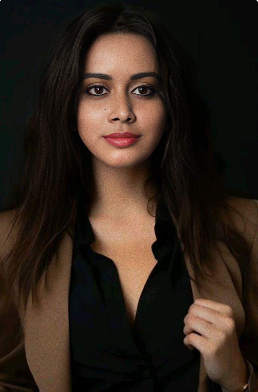 Nidhi Chouhan